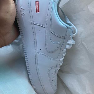 Supreme Air Force 1 size 9 brand new